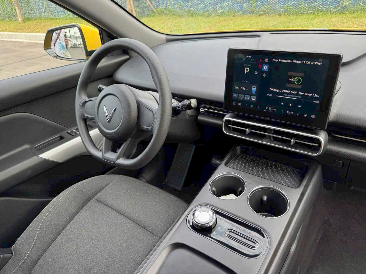 Vinfast Limo Green 7 Chổ - Giải Pháp Di Chuyển Thông Minh Năm 2025